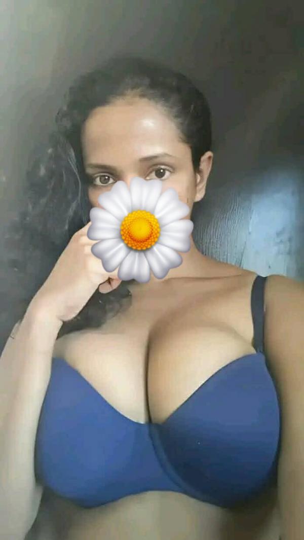 Image of 🟢 TODAY SPECIAL  WiTH FACE SHOW ඔයාව සතුටු කරන්නම් හිතනවාටත් වඩා  budget pakage - ♻️2minuts Boobs show 500/-