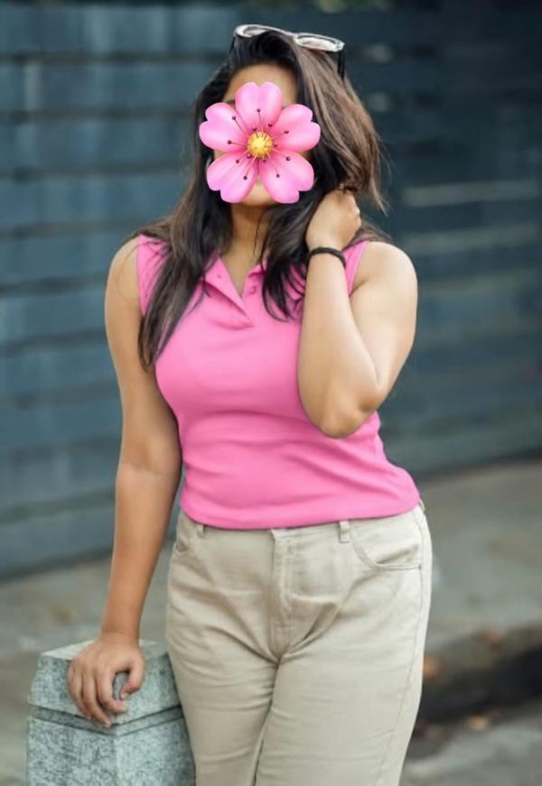 Image of 🌸 Hi sir im Abhi (Tamil girl )     White skin young girl 🌸 This is my real photo 💯 🌸 Age 23 ( unmarried )தெஹிவளை, வெள்ளவத்த📍  🌸 அழகான தமிழ் பெண்  💯Real photo 🌸 6000/- Full service  📞 0743230556 🌸 Dehiwala, Mount Laivinia
