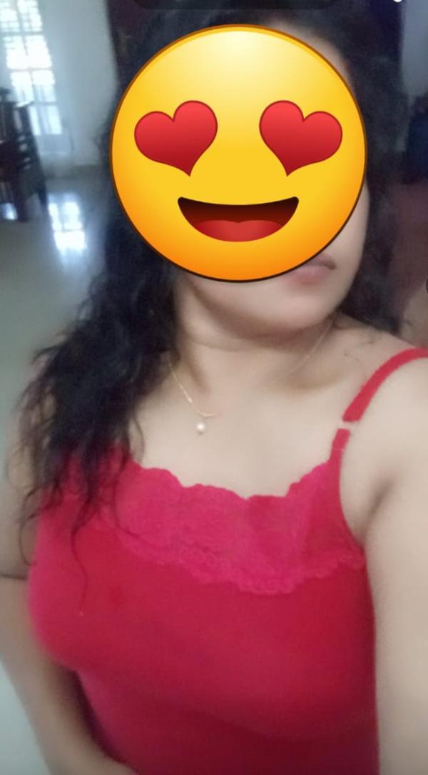 Image of 👸 SURANGI 💗6,000/=🚩 පන්නිපිටිය පමුනුව මහරගම   🚩