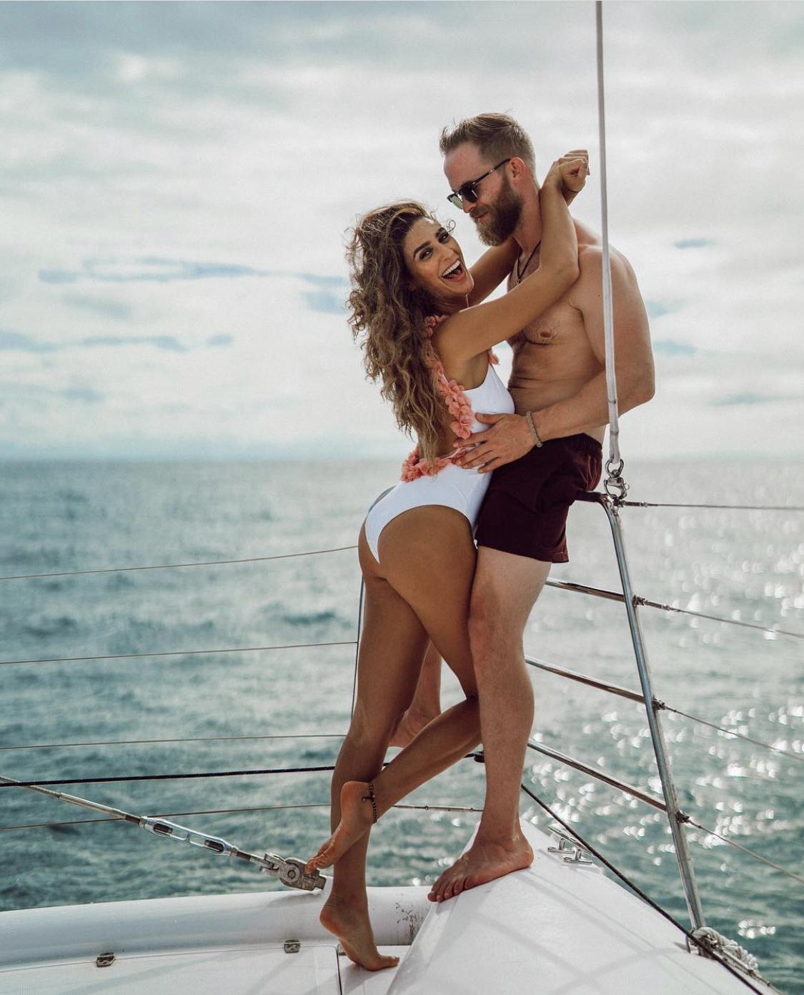 Image of FOR LADIES & COUPLE ONLY | කාන්තාවන්ට පමණයි