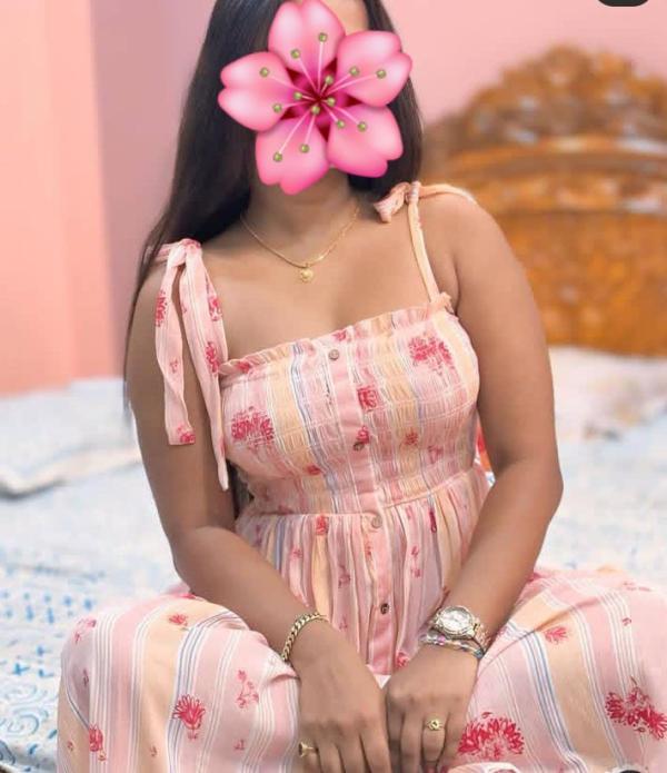 Image of 5,000/= 🪷 MADHU 🪷 ගම්පහ ( ONLY FULL BODY MASSAGE )  🚘HOME & HOTEL VISIT AVAILABLE  🧖 AYURWEDIC OIL MASAGE