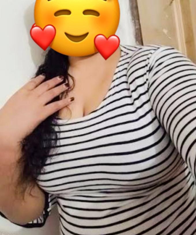 Image of நம்பகமான சேவை வழங்கப்படும்,tamil and sinhala live cam service ,with full face or without face
