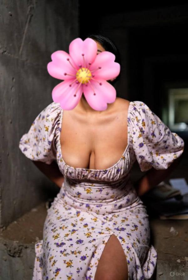 Image of 🌸  2 SHOT  6000 /=  BORELLA   🎗️Real Photo ලස්සන සුහදශීලි පහසවිදින්න කැමතිද? අමතන්න   0704387829    🌸🪻