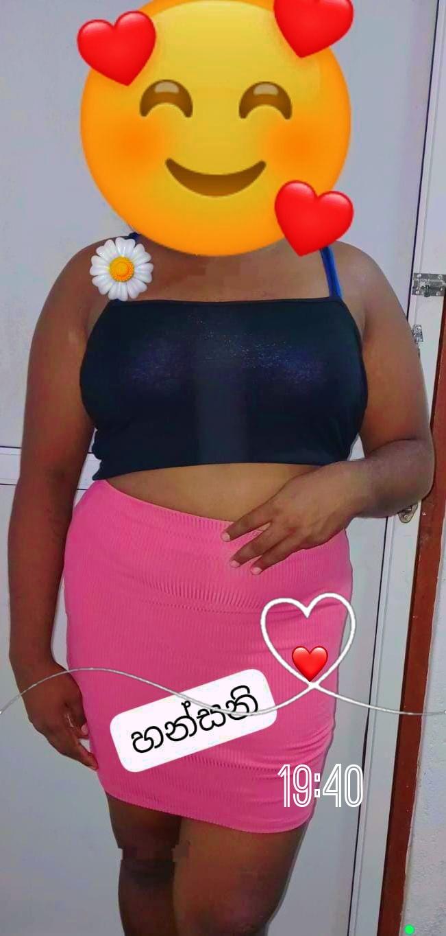 Image of FULL SERVICE CHABBY GIRL 1 ශොට් RS 5500 මගෙ ඇත්ත පොටො එකක් තියෙන්නේ