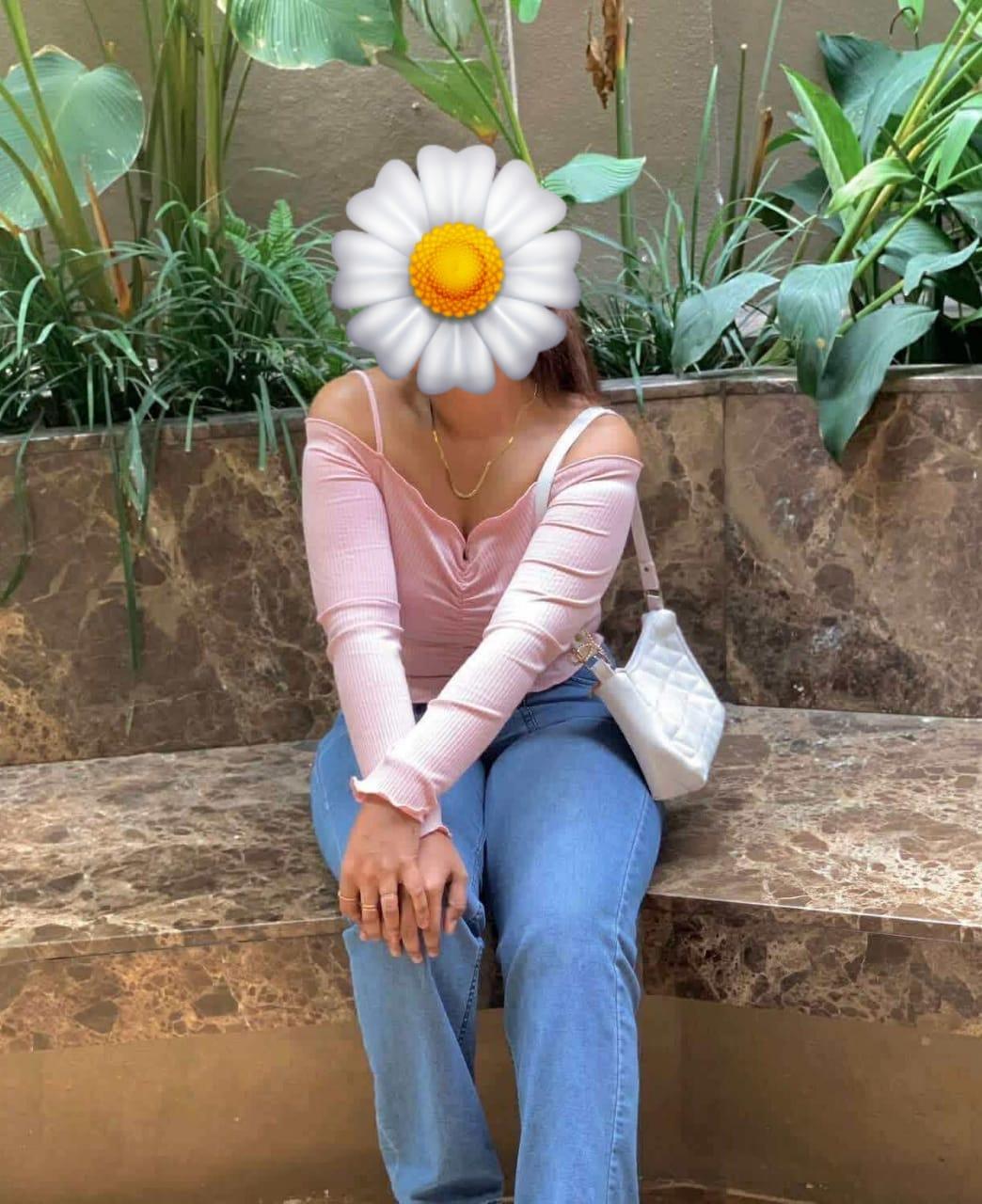 Image of 🌹අප්සරාගෙන් ආස හිතෙන 💯 Genuine Hot Full Face Video Cl එකක් ගන්න කැමති ඔබටයි මේ🌹