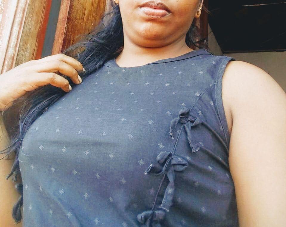 Image of ❤️‍🔥Genuine Hot Live Show With out face ❤️‍🔥vinu Loving and friendly girl 💚