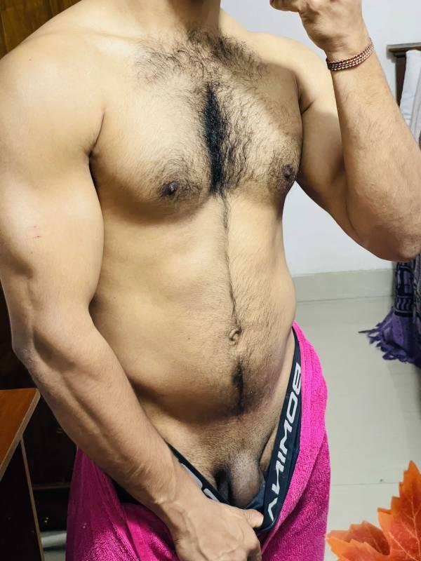 Image of Looking for "Ladies & Aunty's" Only
