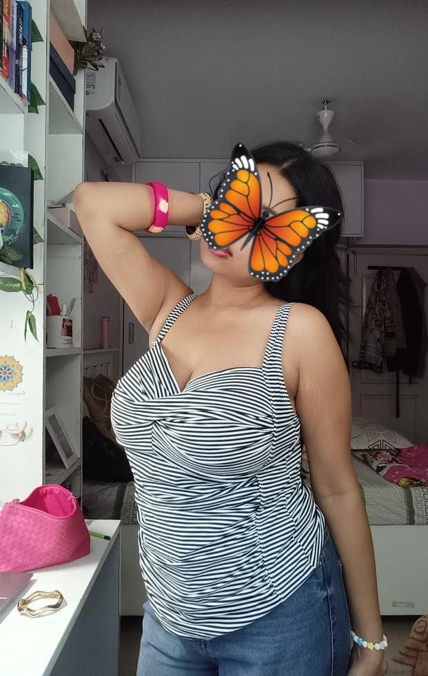 Image of 💁‍♀️විනාඩි  10 ඕයිල් මසාජ් එකක් සමග ෆුල් සේවිස් එක