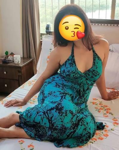 Image of ✅️5500/= Full service + B2B 🔥    👉Bambalapitiya බම්බලපිටිය ANAL, B2B, MASSAGE EVERYTHING 🔥✅️