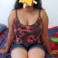 Image of தமிழ்  girl ( tamil ) Live cam show  , இந்த உடையில் சேவை தரப்படும் 💯 % listing image